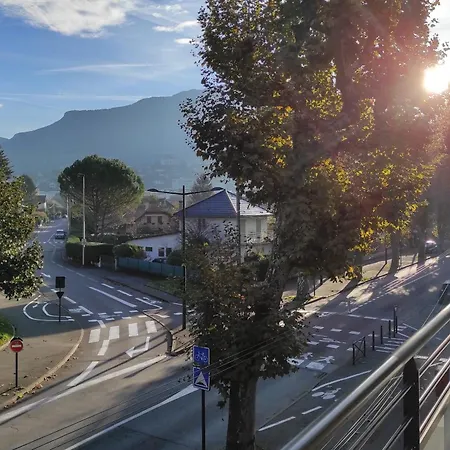 Brand New T2 Between And Center Apartment