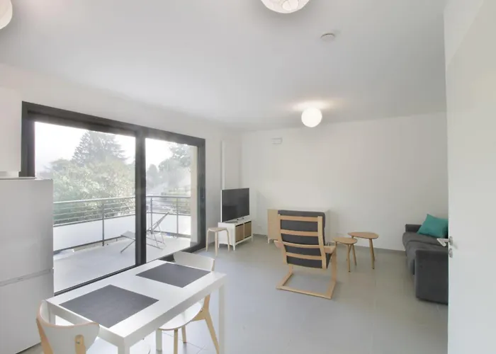 Apartament Brand New T2 Between And Center *